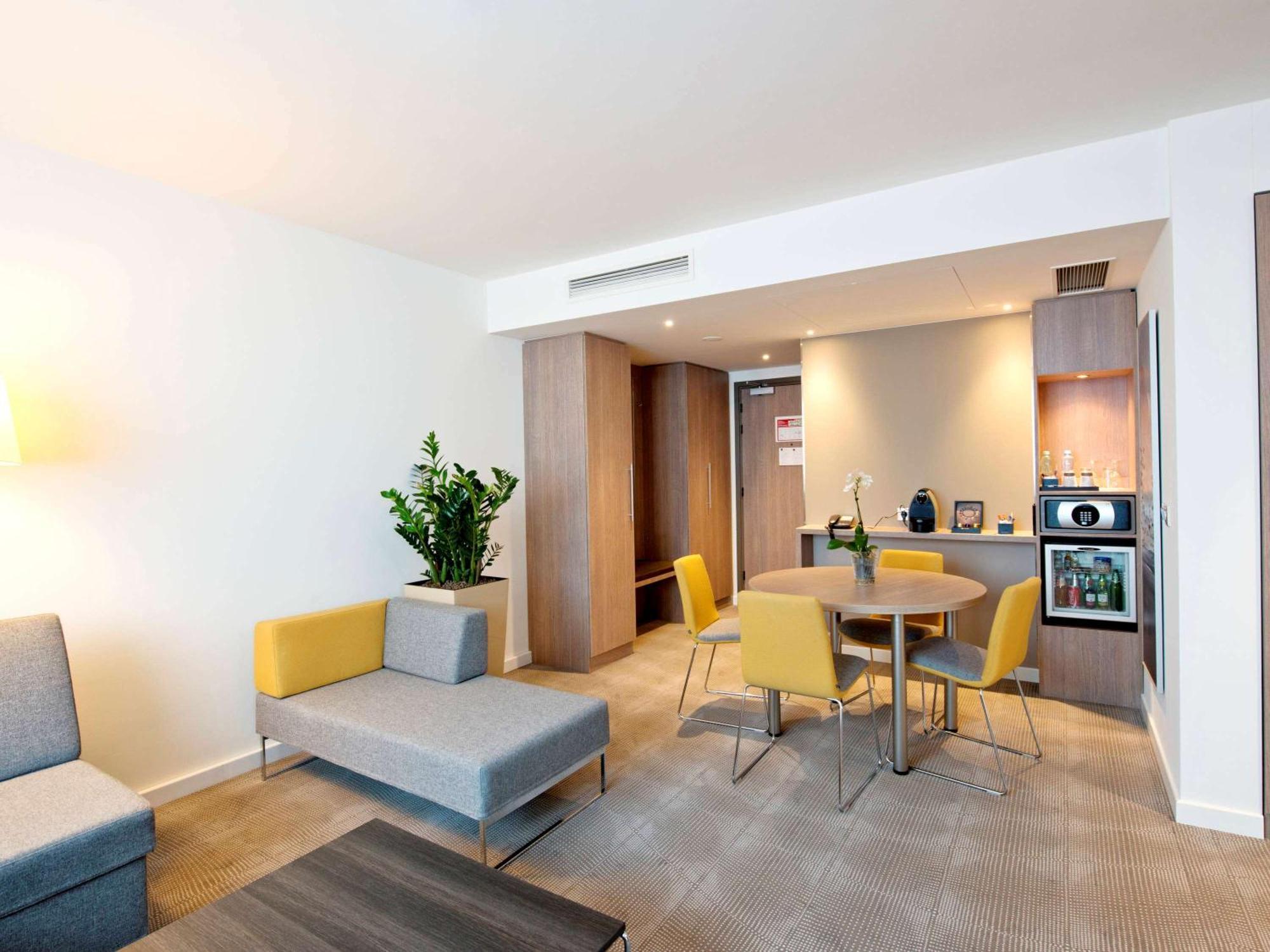 Novotel Lodz Centrum Екстериор снимка