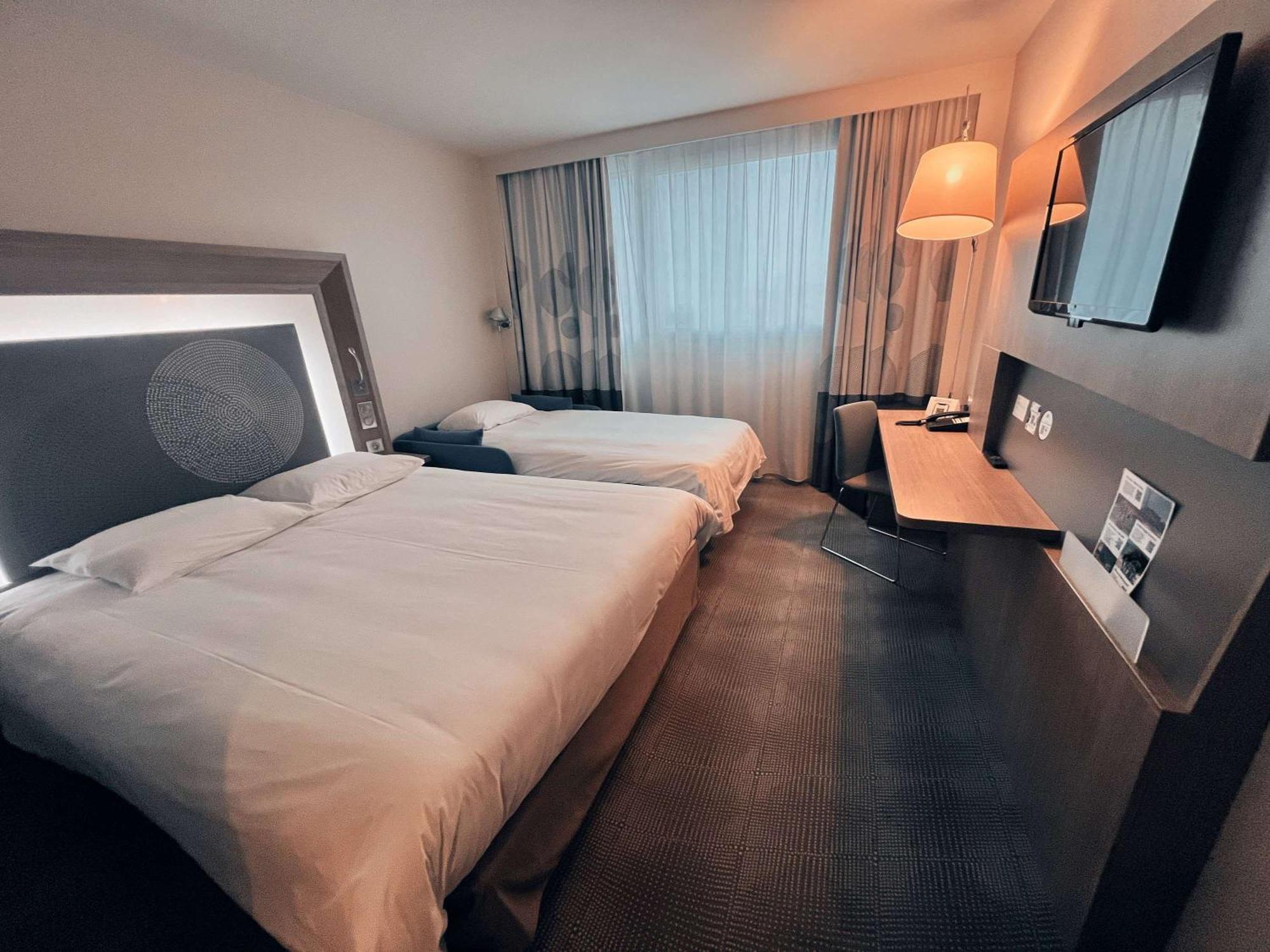 Novotel Lodz Centrum Екстериор снимка